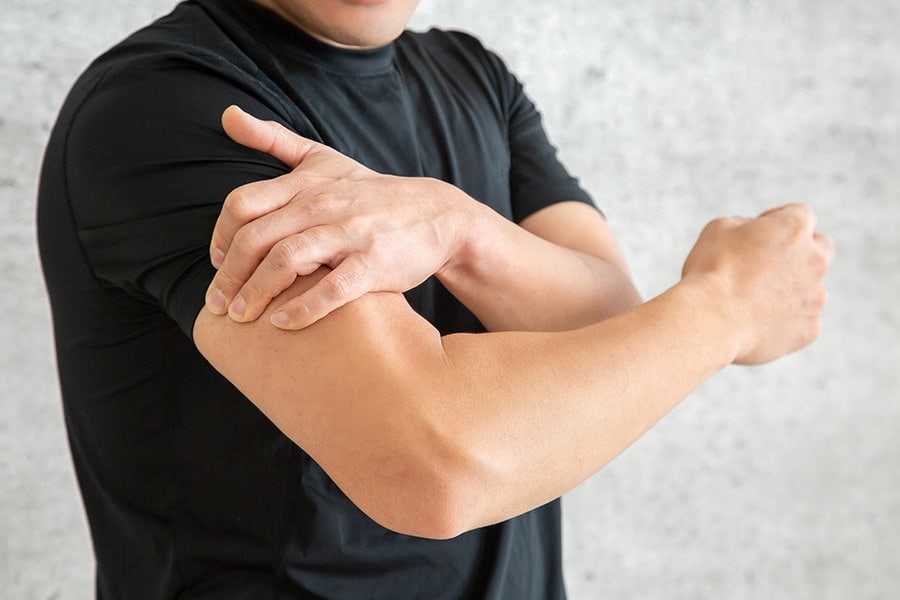fracture humerus convalescence chirurgie coude paris docteur pierre laumonerie chirurgien orthopediste coude paris